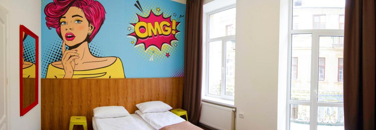 Pop Art Hostel Lviv Ngoại thất bức ảnh