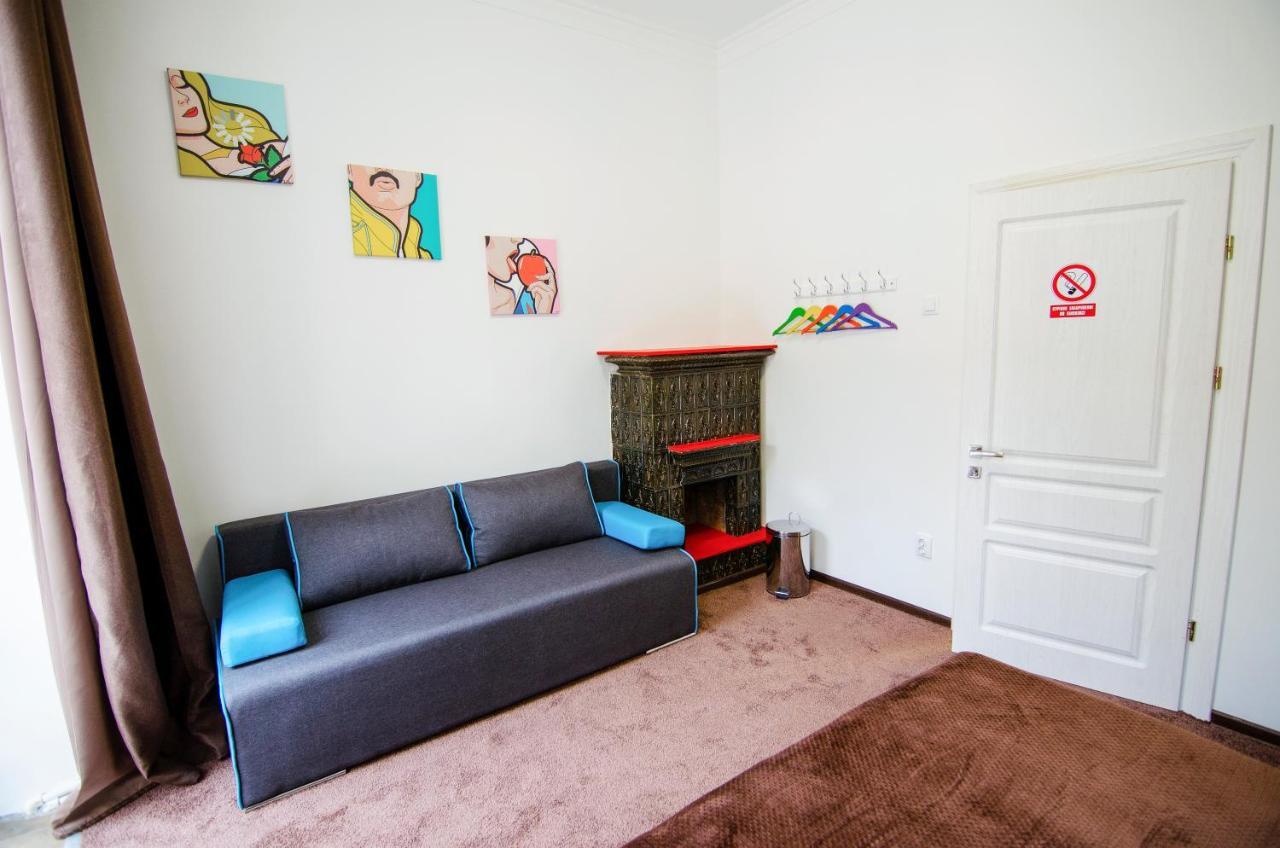 Pop Art Hostel Lviv Ngoại thất bức ảnh