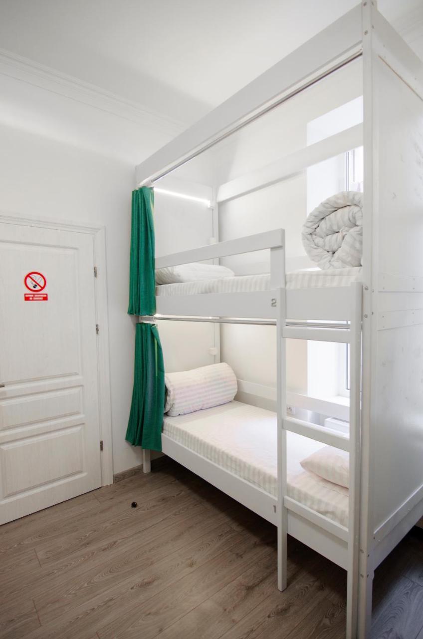 Pop Art Hostel Lviv Ngoại thất bức ảnh