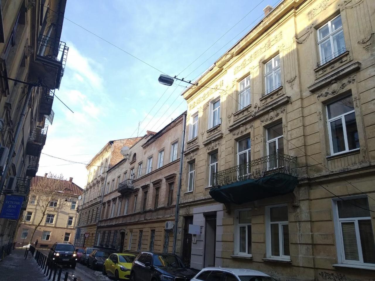 Pop Art Hostel Lviv Ngoại thất bức ảnh